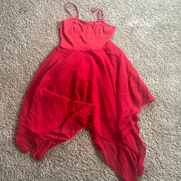 Girls Red Dress - Picture 1 of 2
